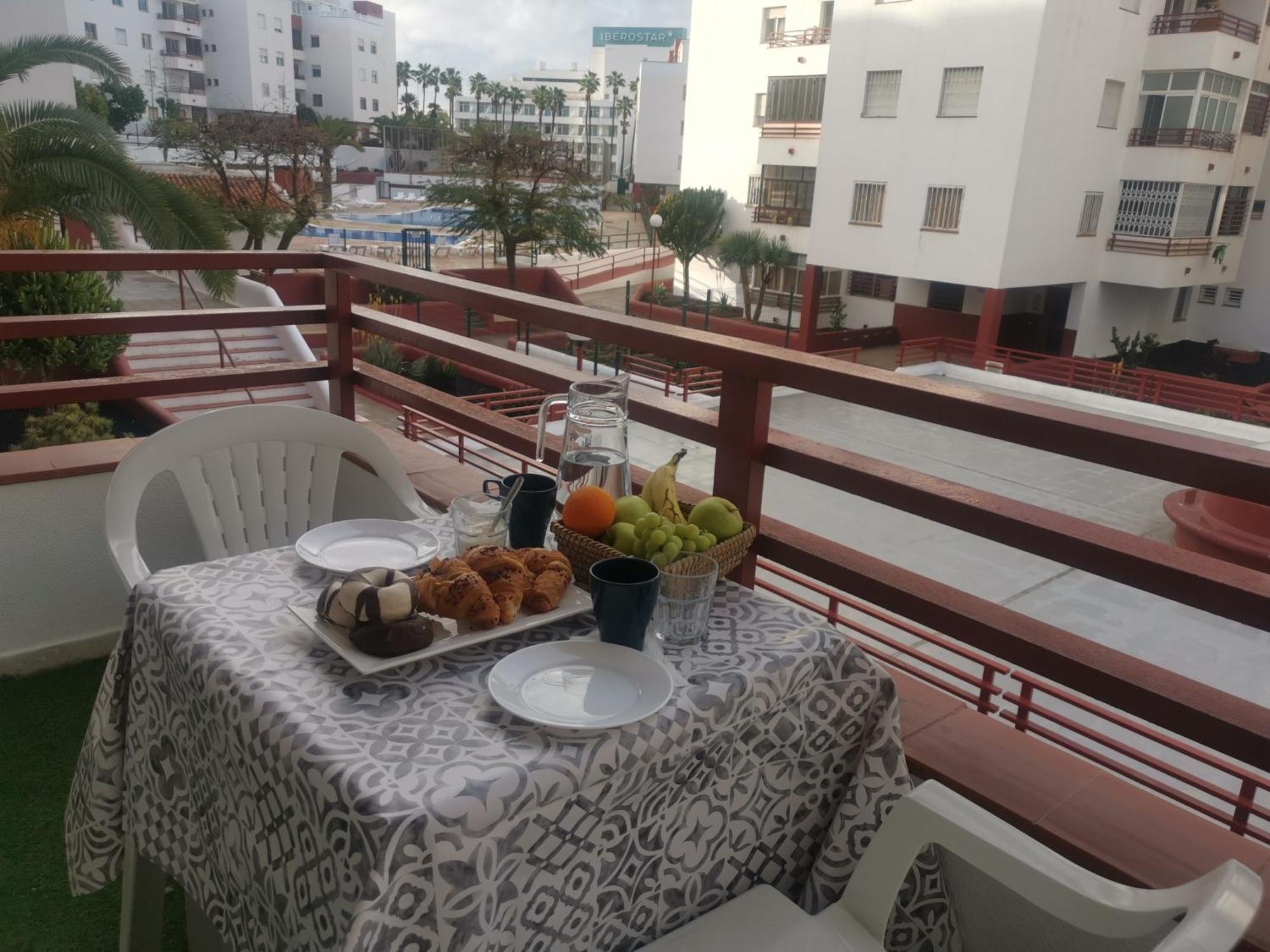 Piso Familiar De 3hab Con Piscina En Appartement
