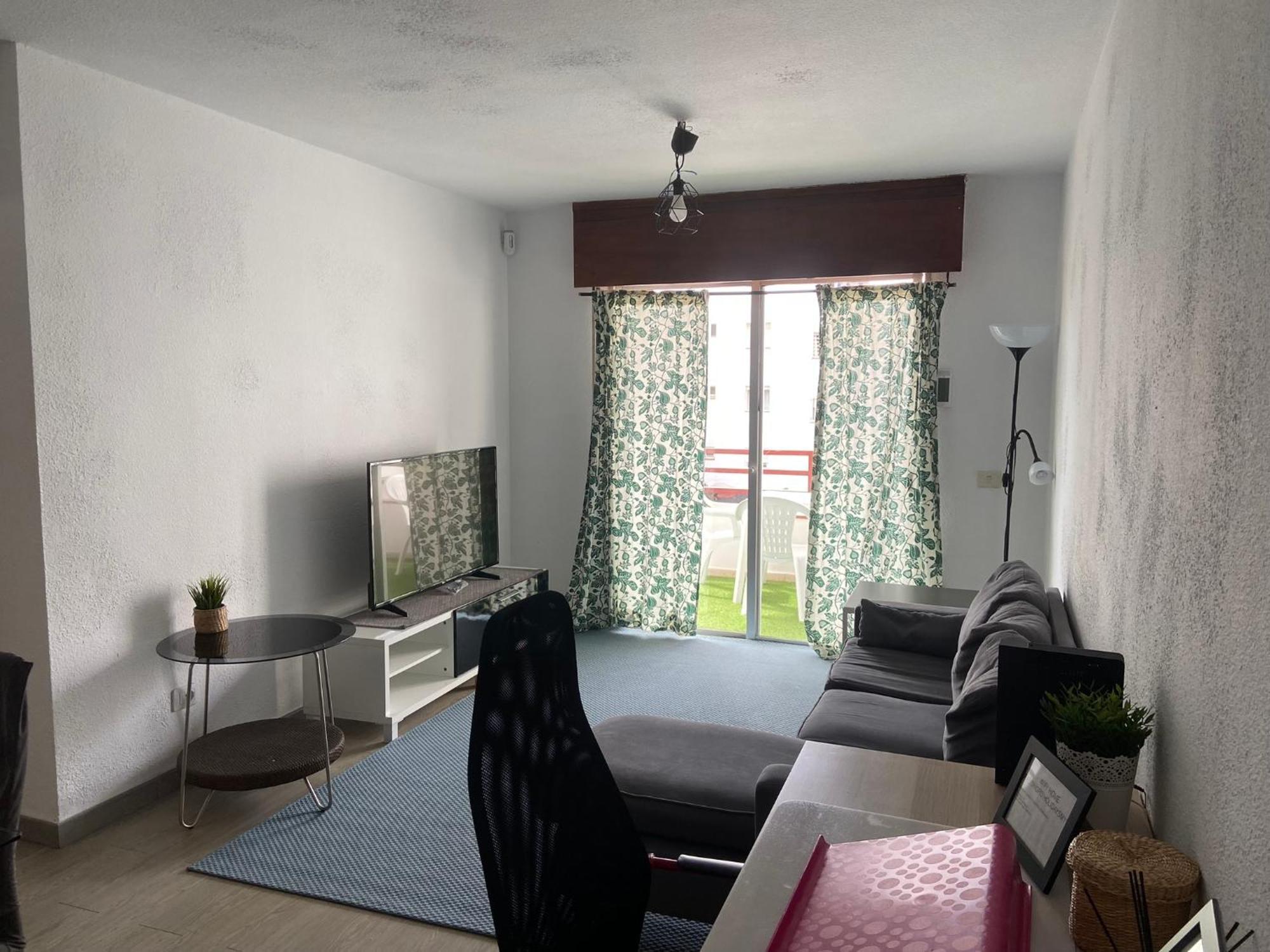 Piso Familiar De 3hab Con Piscina En Appartement