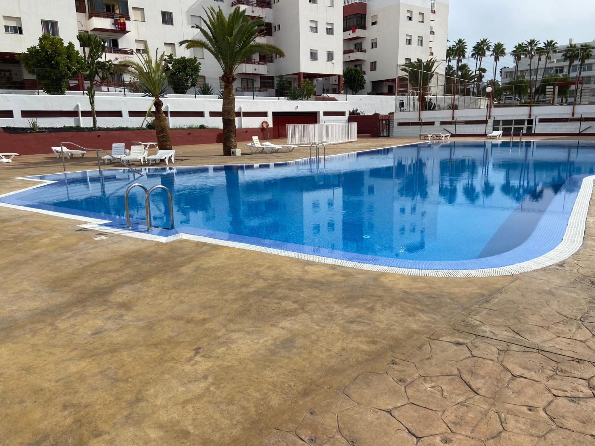 Appartement Piso Familiar De 3hab Con Piscina En *