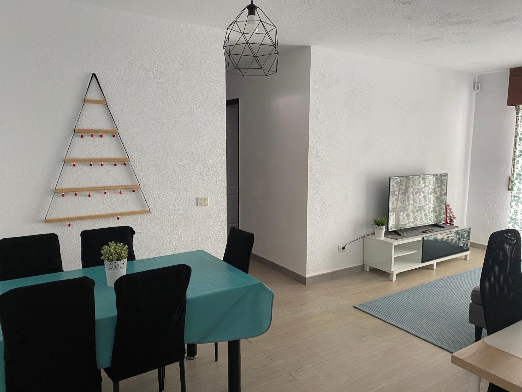 Piso Familiar De 3hab Con Piscina En Apartment